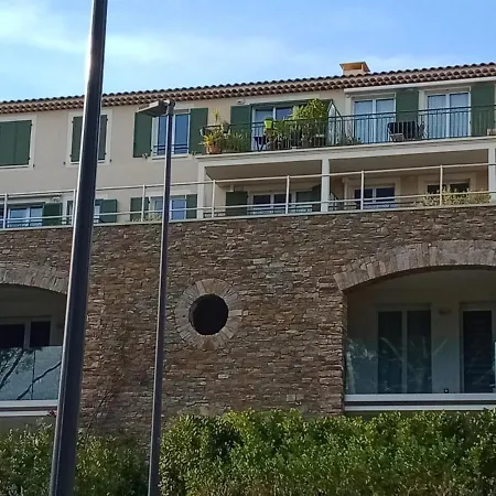 Domania Apartment